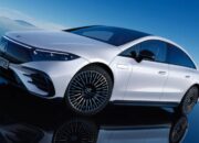 Mercedes-Benz EQE serta EQS 2023 ditarik kembali lantaran kesalahan sistem