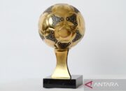 Trofi bola emas Diego Maradona pada Piala Planet 1986 akan dilelang