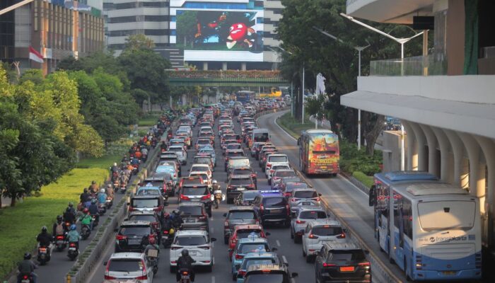 Ganjil genap Ibukota Indonesia jam berapa?